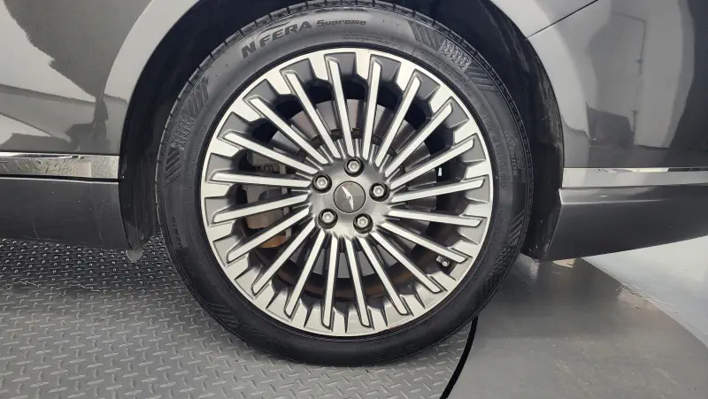 Genesis Electrified G80