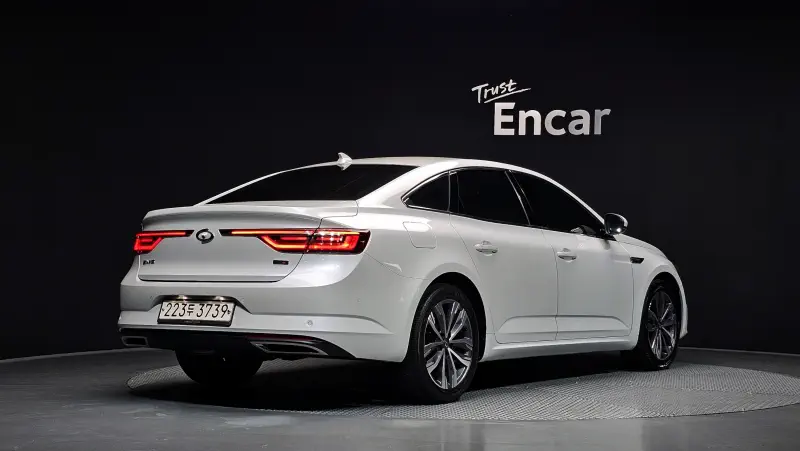 Renault Samsung SM6