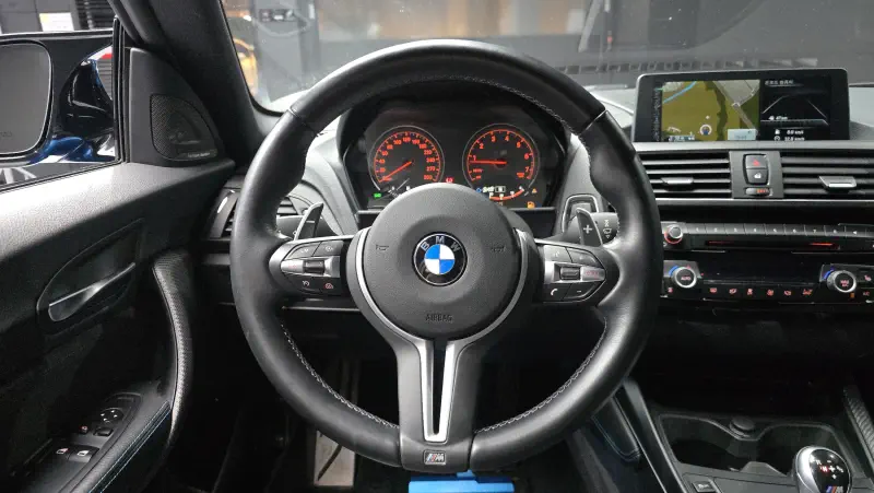 BMW M2