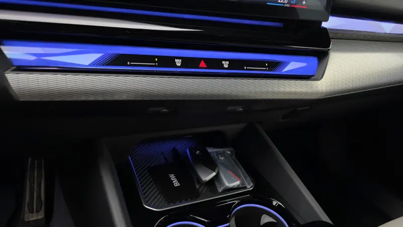 BMW i5