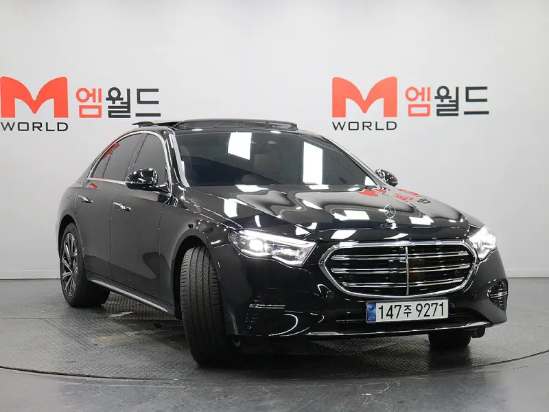 Mercedes-Benz E-Class