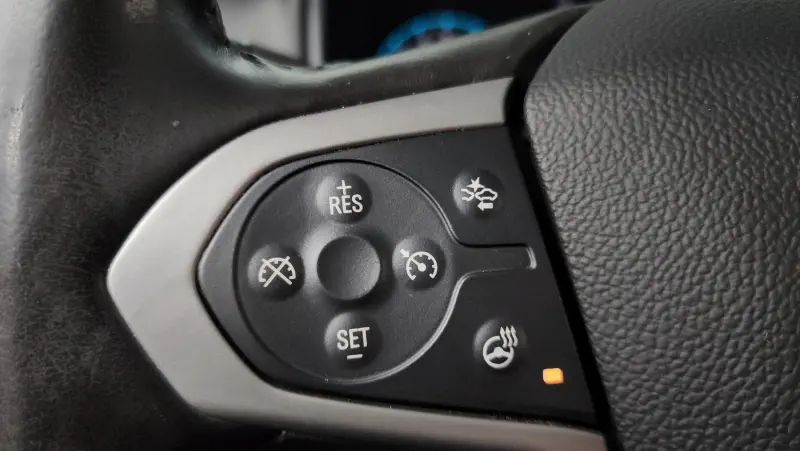 Chevrolet (GM Daewoo) Colorado