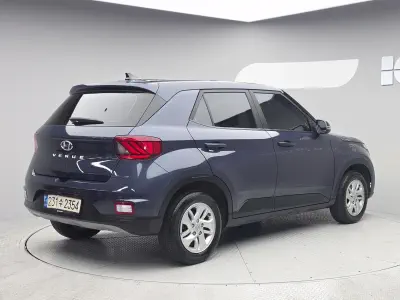 Hyundai Venue