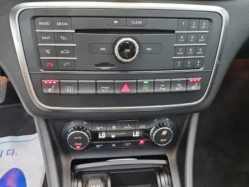 Mercedes-Benz GLA-Class