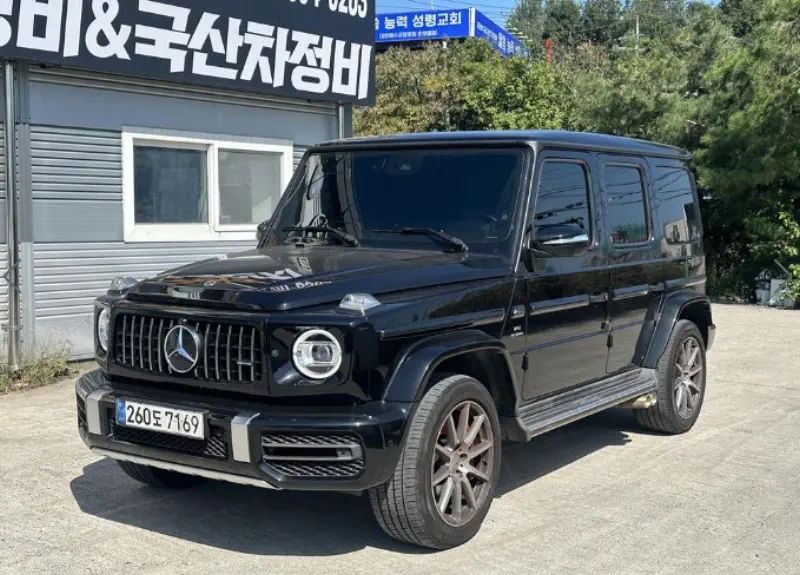 Mercedes-Benz G-Class