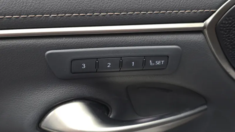 Lexus ES300h