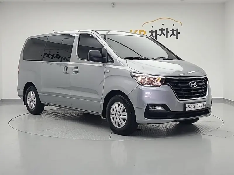 Hyundai Grand Starex