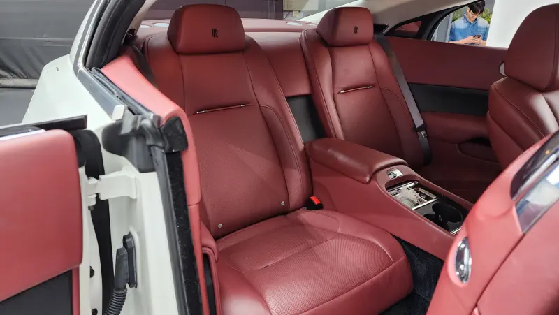 Rolls-Royce WRAITH