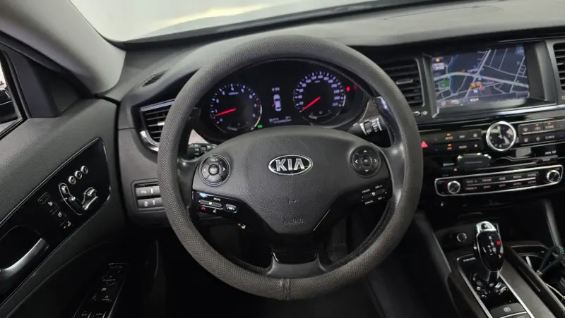 Kia K9