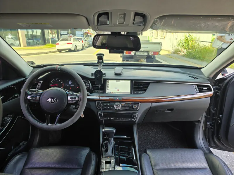 Kia K7