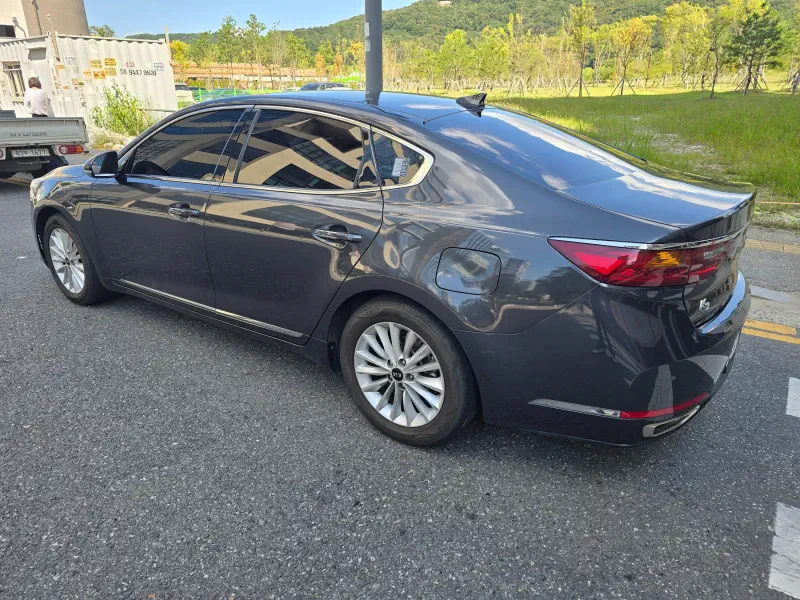 Kia K7