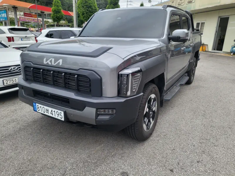 Kia Tasman
