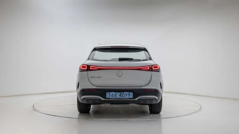 Mercedes-Benz EQA