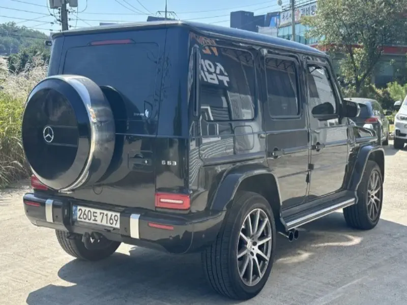 Mercedes-Benz G-Class