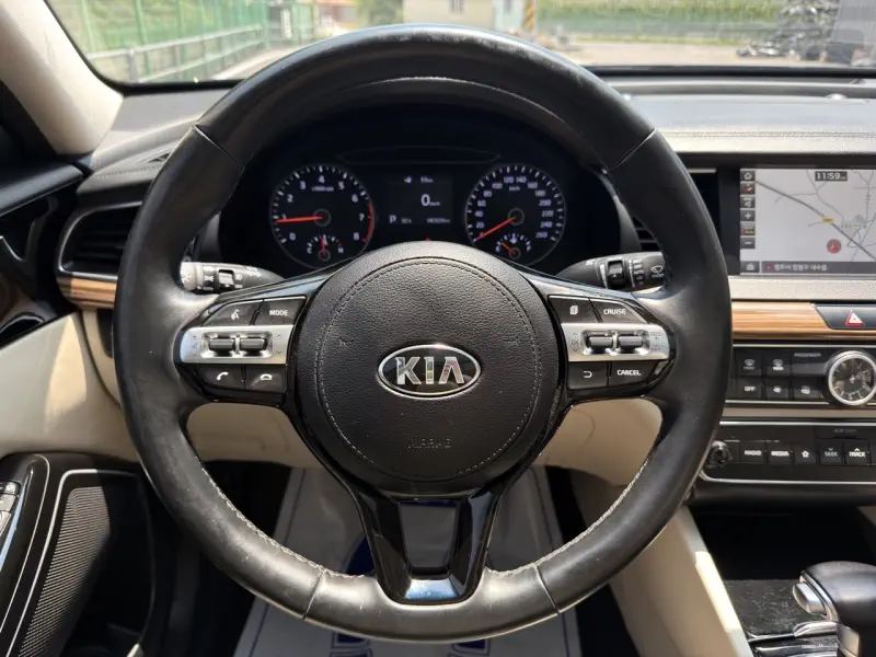 Kia K7