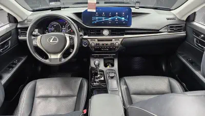 Lexus ES300h