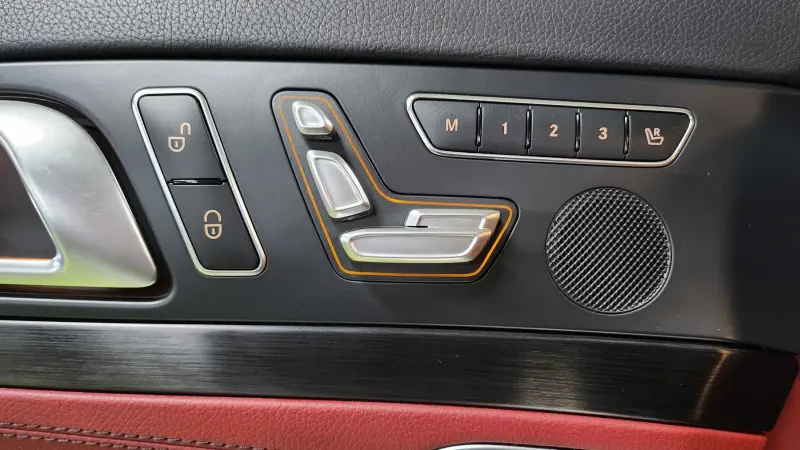 Mercedes-Benz SL-Class