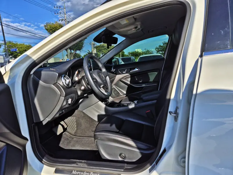 Mercedes-Benz GLA-Class