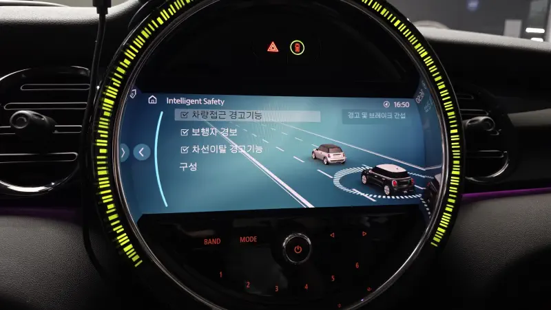 MINI Hatch