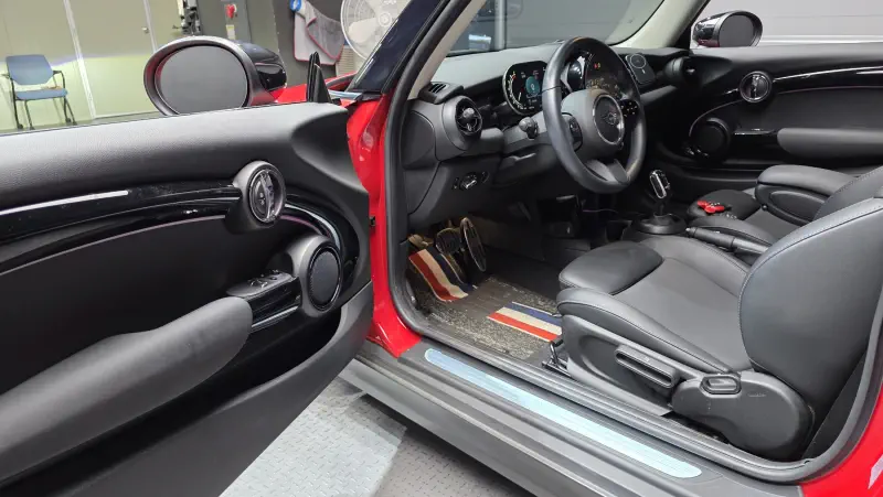 MINI Hatch