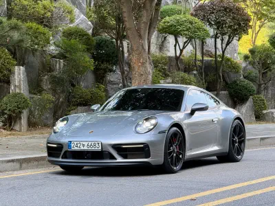 Porsche 911