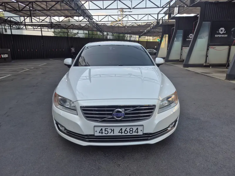 Volvo S80