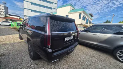 Cadillac Escalade