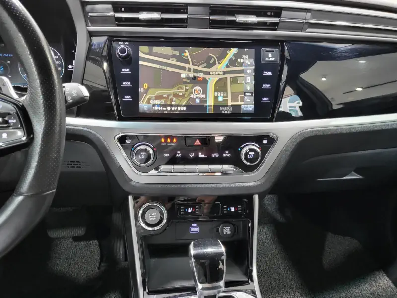 Купить SsangYong KORANDO Busan из Кореи