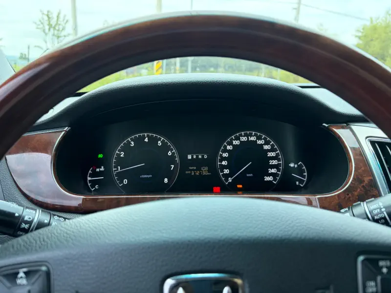 Hyundai Equus