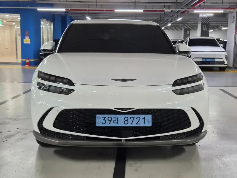 Genesis GV60