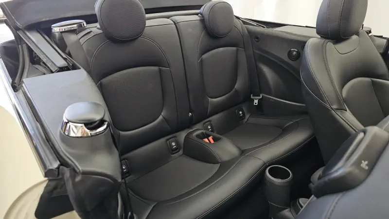 MINI Cabrio