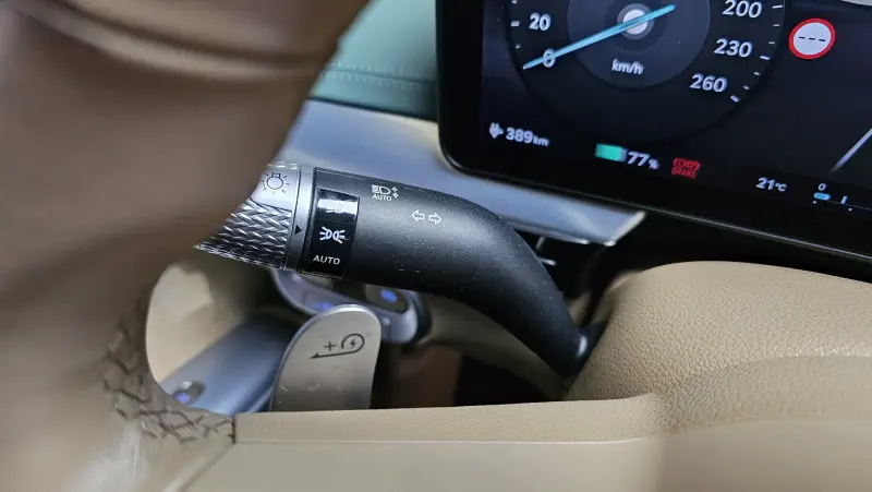Genesis GV60