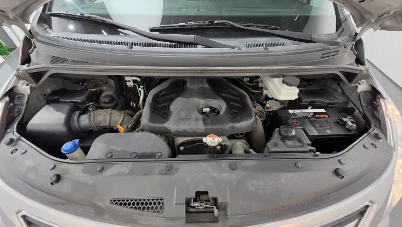 Hyundai Grand Starex