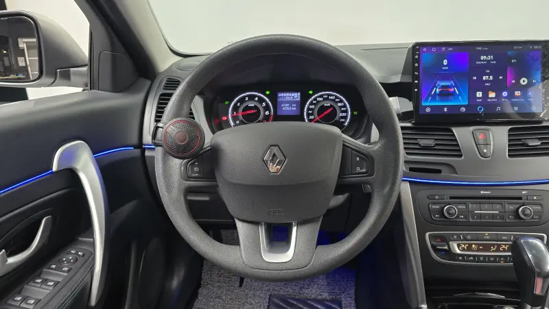 Renault Samsung SM5