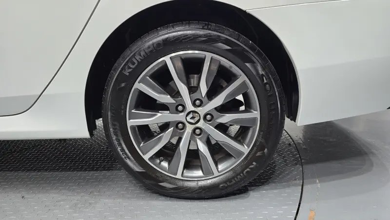 Renault Samsung SM5