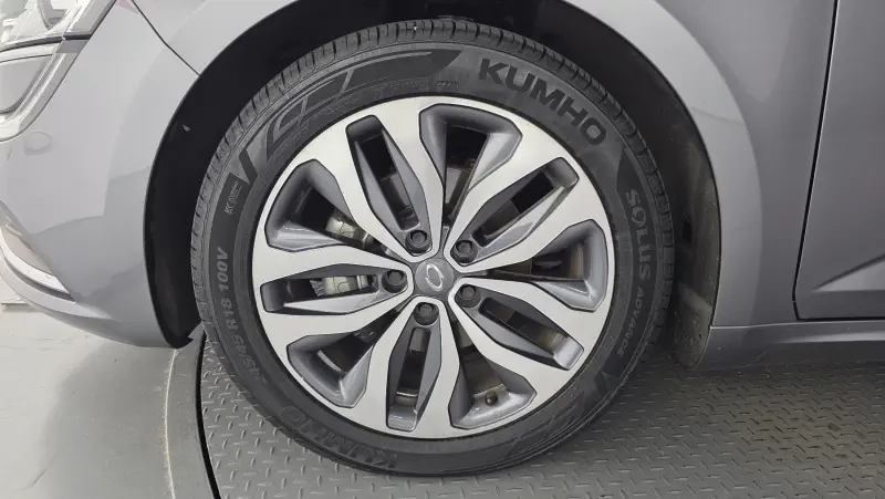 Renault Samsung SM6