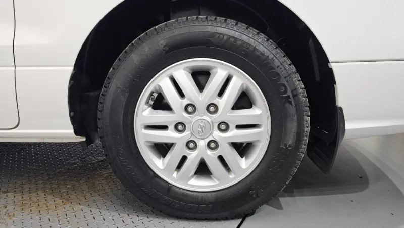 Hyundai Grand Starex