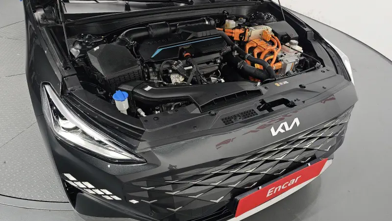 Kia K8
