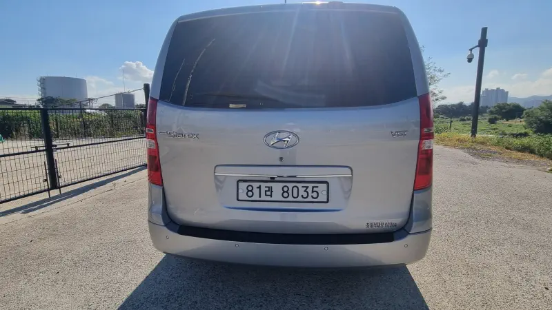 Hyundai Grand Starex