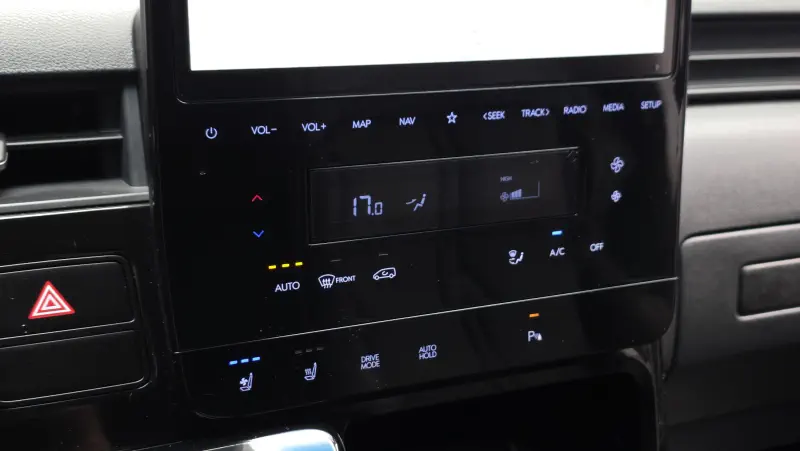 Hyundai ST1