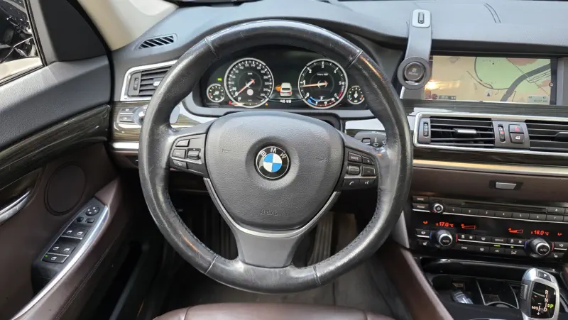 BMW 5-Series Gran Turismo