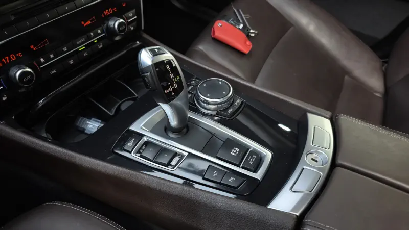 BMW 5-Series Gran Turismo