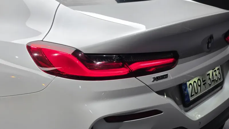 BMW 8-Series