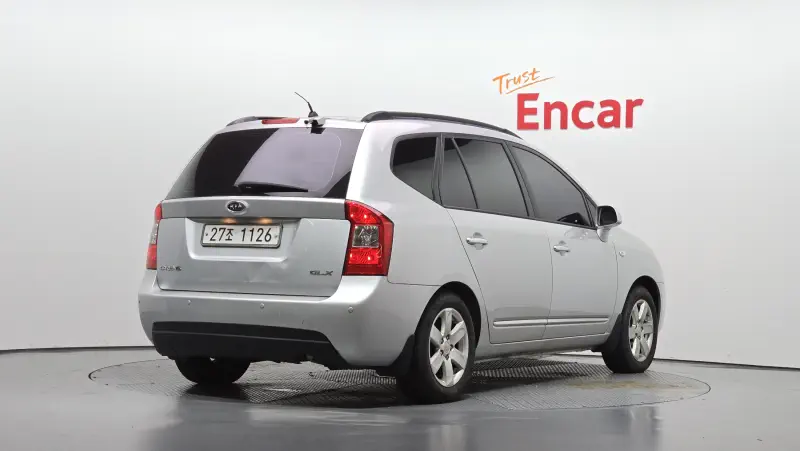 Kia Carens