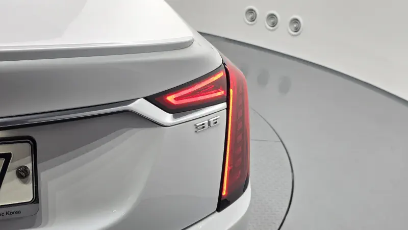 Cadillac CT6