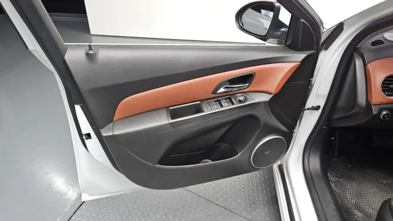 Chevrolet (GM Daewoo) Cruze