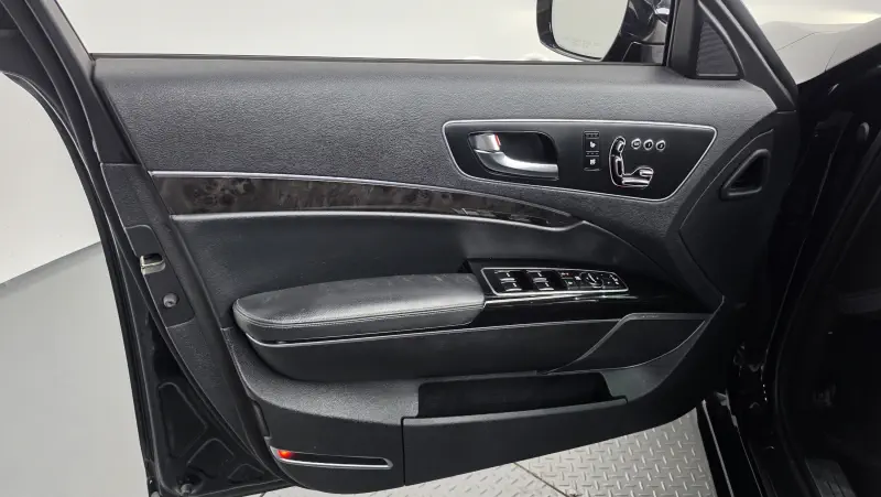 Kia K9