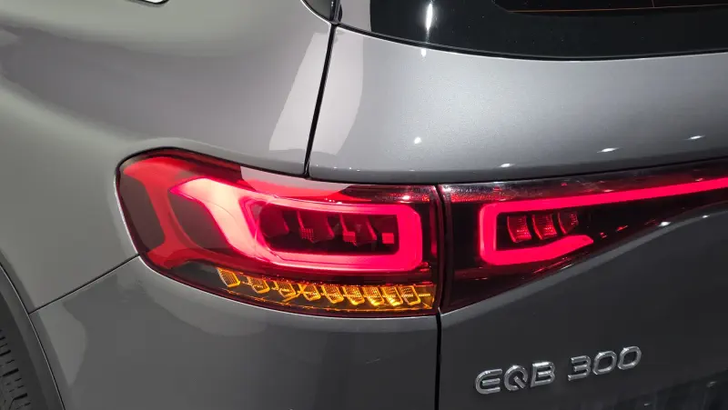 Mercedes-Benz EQB