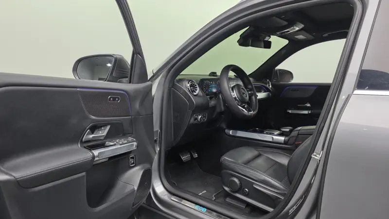 Mercedes-Benz EQB