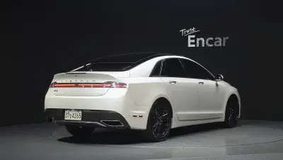 Lincoln Mkz